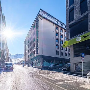 https://sporting.andorra-la-vella-hotels.net